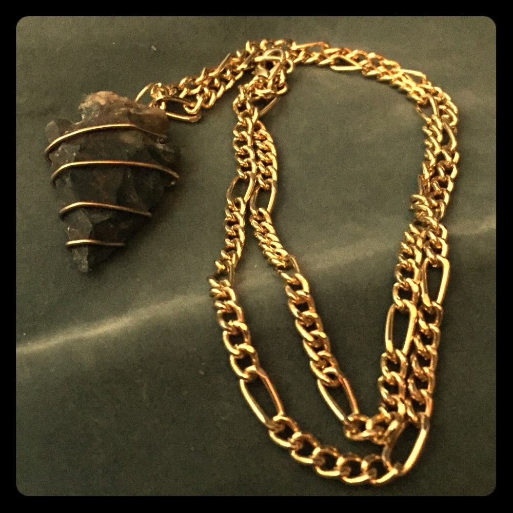 Arrowhead necklace
